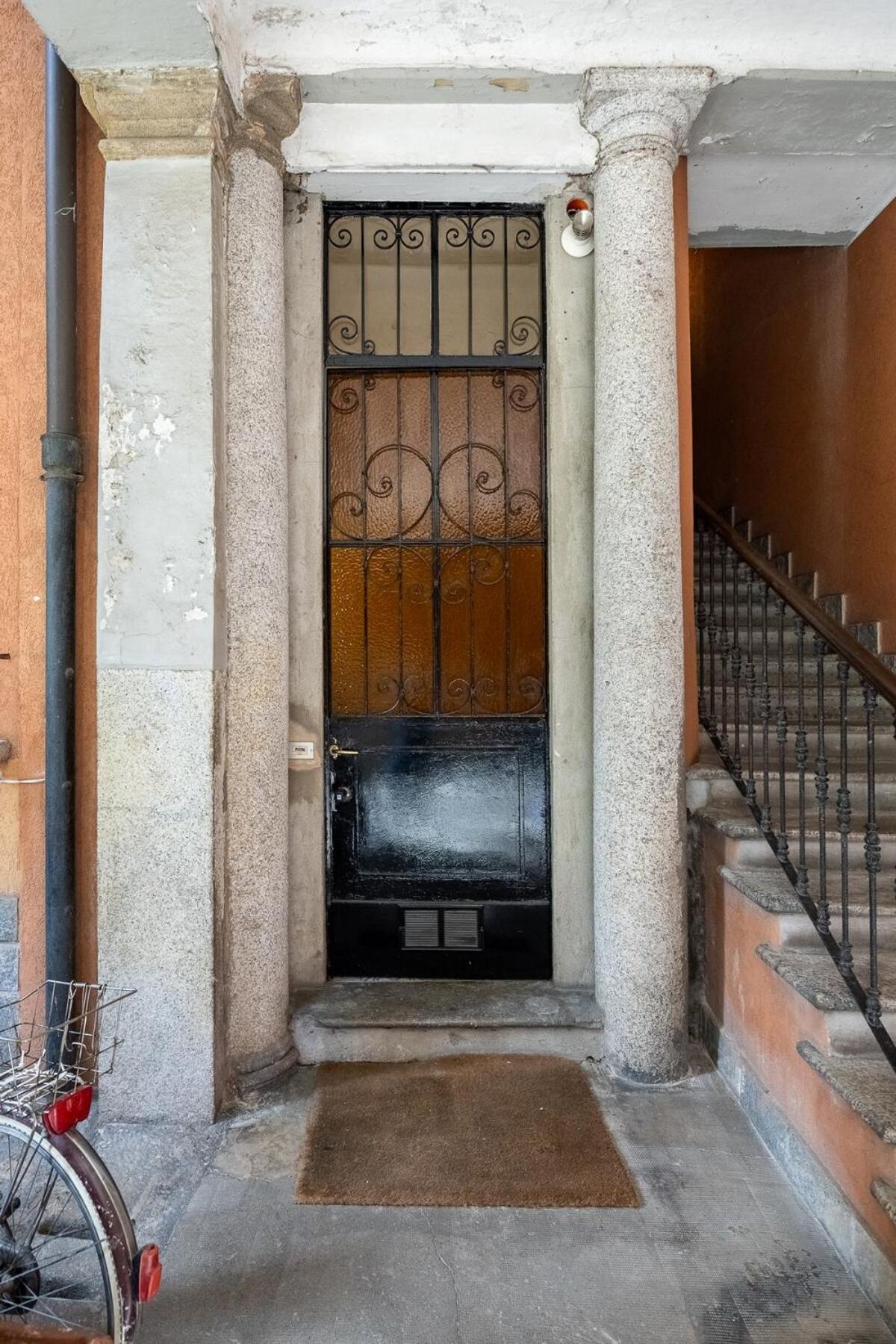 Loft Di Design Centro Milano Appartement Buitenkant foto